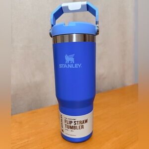 Stanley IceFlow Flip Straw Tumbler in Azure. 30oz